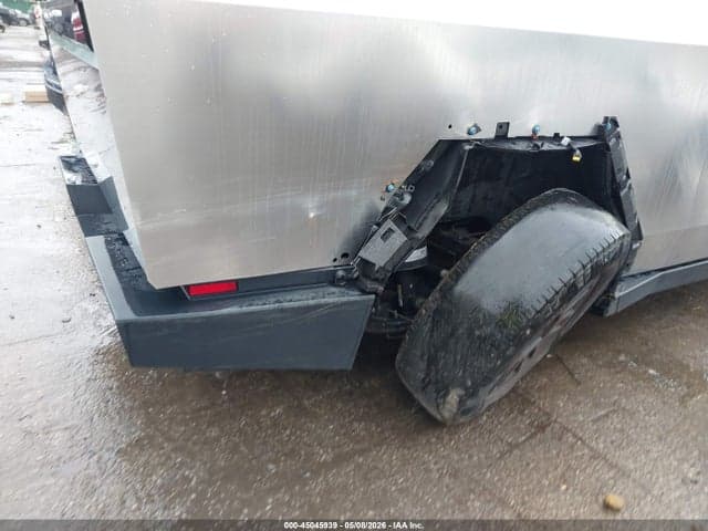 2024 TESLA CYBERTRUCK ALL-WHEEL DRIVE 6