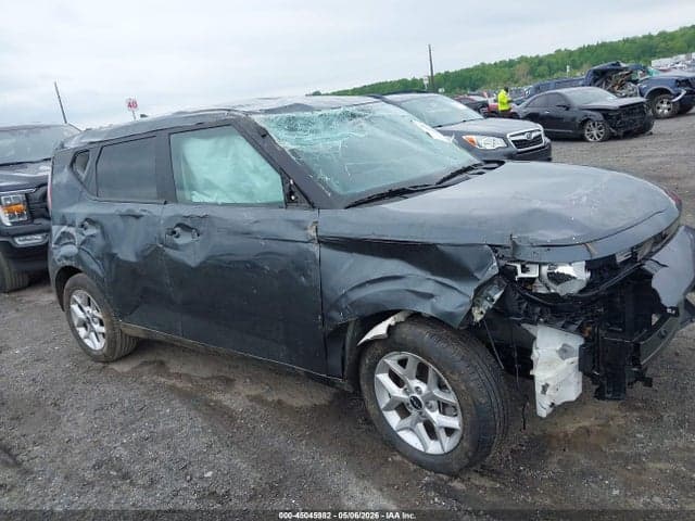 2025 KIA SOUL LX 6