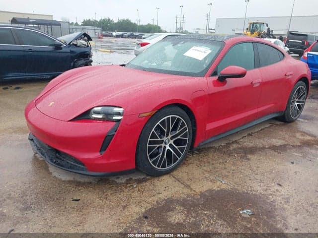2022 PORSCHE TAYCAN 2