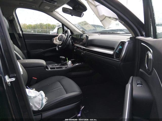 2025 KIA SORENTO S 5