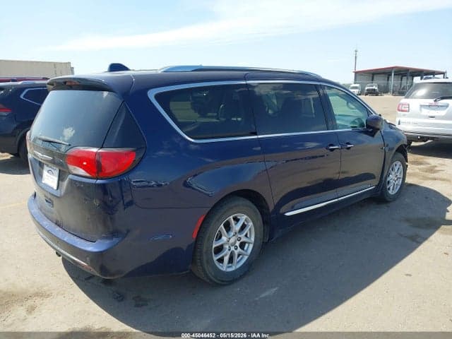 2020 CHRYSLER PACIFICA TOURING L 4