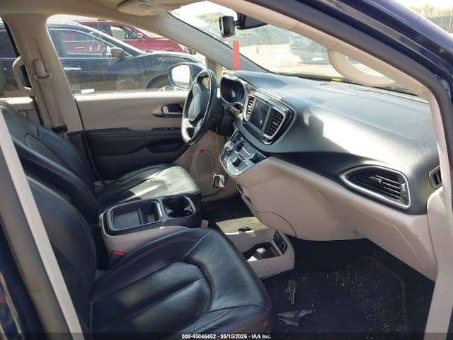 2020 CHRYSLER PACIFICA TOURING L 5