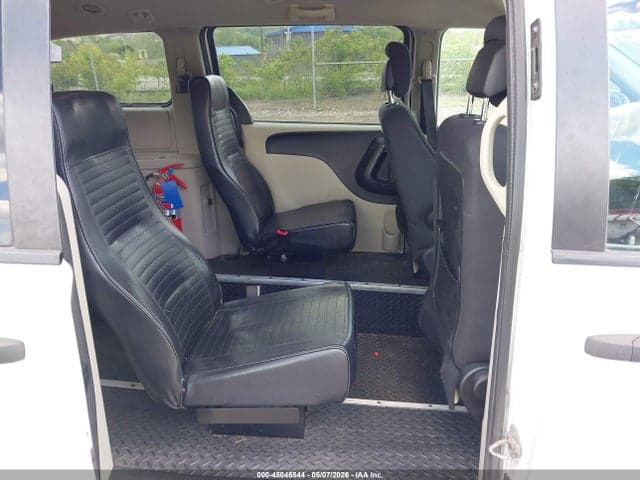 2019 DODGE GRAND CARAVAN SE 8