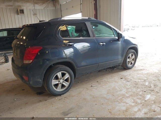 2018 CHEVROLET TRAX LT 4