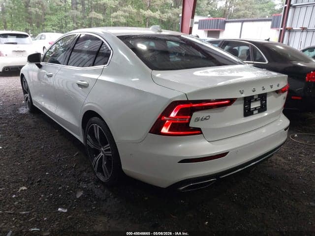 2022 VOLVO S60 B5 INSCRIPTION 3