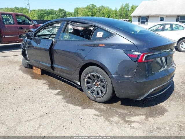 2026 TESLA MODEL 3 3