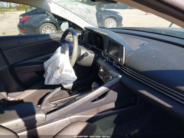 2021 HYUNDAI ELANTRA SEL 5