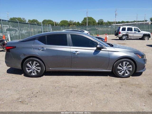 2022 NISSAN ALTIMA S FWD 13