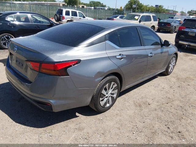 2022 NISSAN ALTIMA S FWD 4