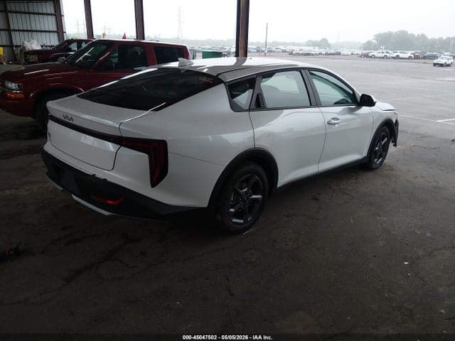 2026 KIA K4 LXS 4