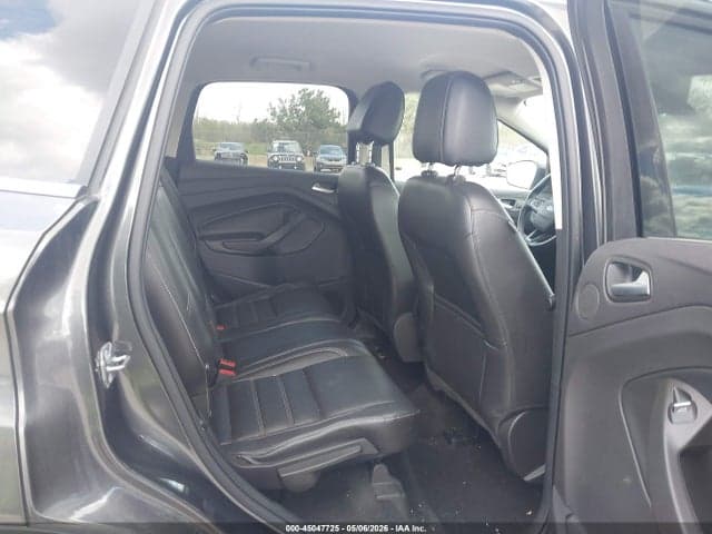 2017 FORD ESCAPE TITANIUM 8