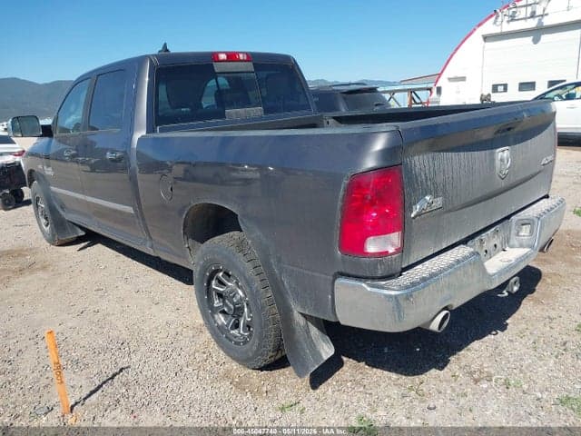 2018 RAM 1500 SLT 3