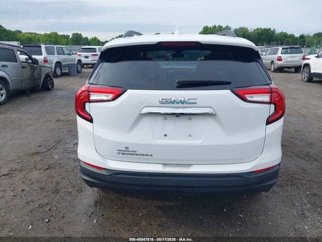 2022 GMC TERRAIN SLE 16