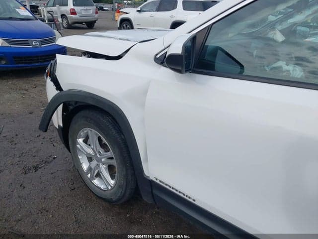 2022 GMC TERRAIN SLE 21