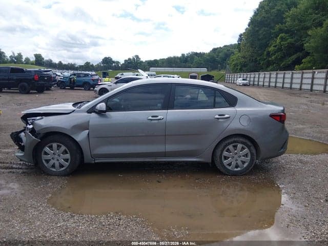 2021 KIA RIO S 14