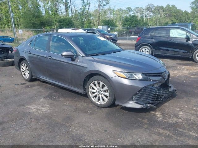 2019 TOYOTA CAMRY LE