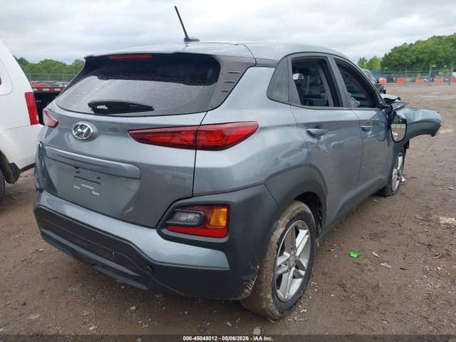 2021 HYUNDAI KONA SE 4
