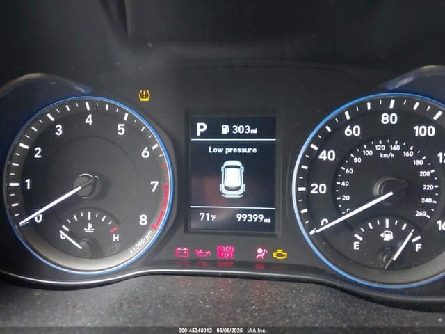 2021 HYUNDAI KONA SE 7