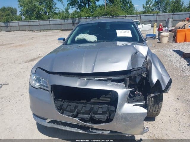 2018 CHRYSLER 300 LIMITED AWD 12