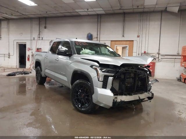 2025 TOYOTA TUNDRA SR5 1