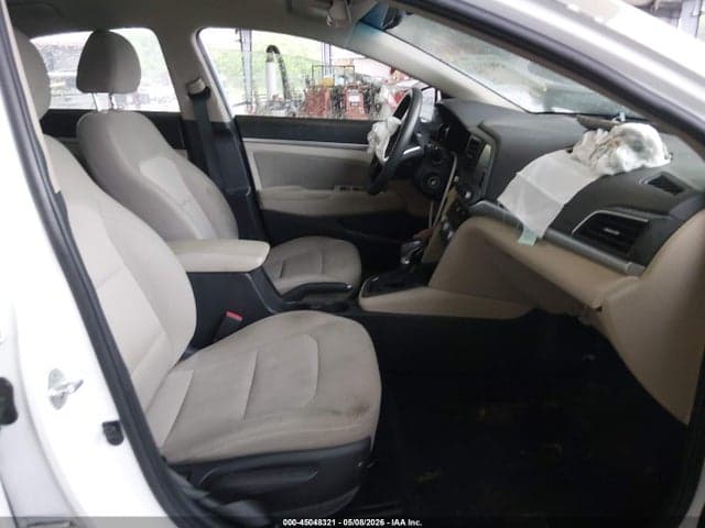 2020 HYUNDAI ELANTRA SEL 5