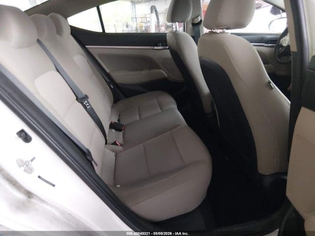 2020 HYUNDAI ELANTRA SEL 8
