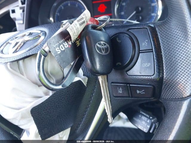 2017 TOYOTA COROLLA LE 11