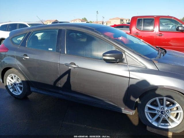 2016 FORD FOCUS SE 13