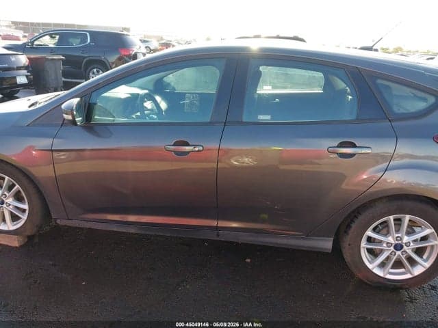 2016 FORD FOCUS SE 14
