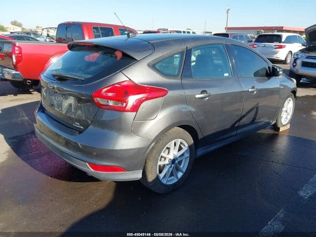 2016 FORD FOCUS SE 4