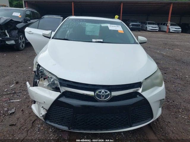 2017 TOYOTA CAMRY XSE 13