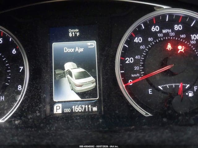 2017 TOYOTA CAMRY XSE 16