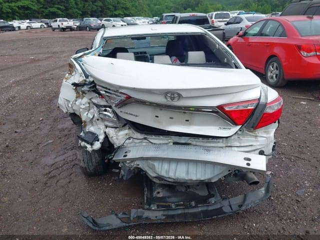 2017 TOYOTA CAMRY XSE 6