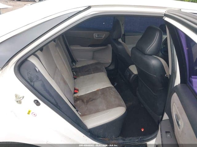2017 TOYOTA CAMRY XSE 8
