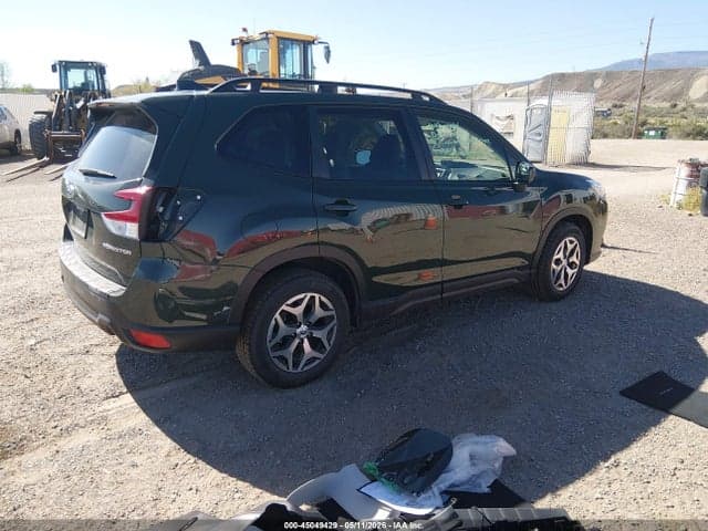 2023 SUBARU FORESTER PREMIUM 4