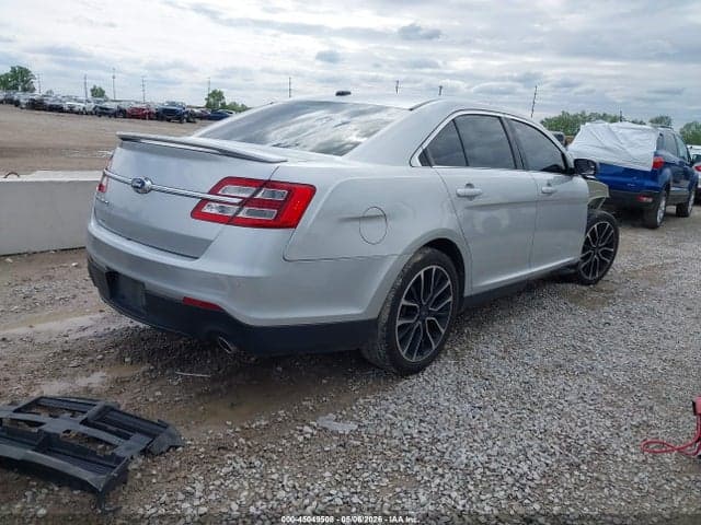 2019 FORD TAURUS SEL 4