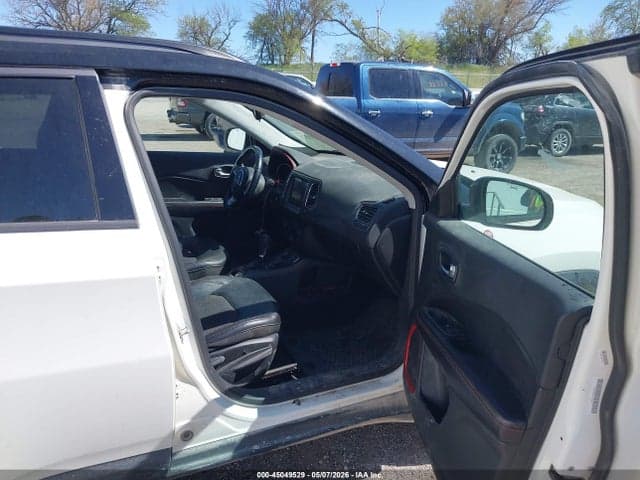 2020 JEEP COMPASS TRAILHAWK 4X4 5
