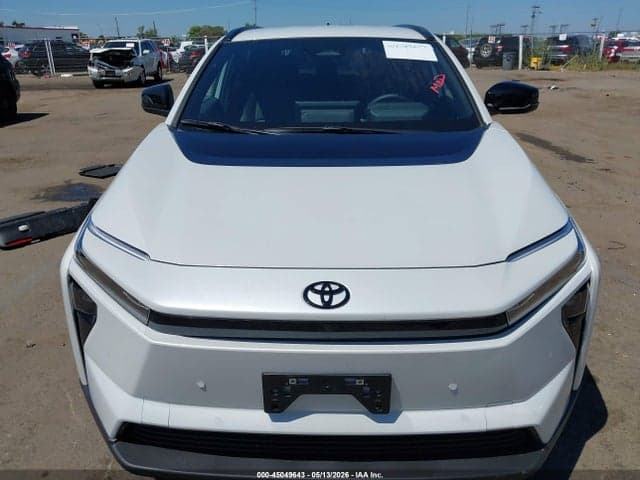 2026 TOYOTA BZ XLE 13