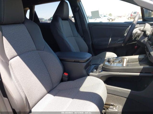 2026 TOYOTA BZ XLE 5