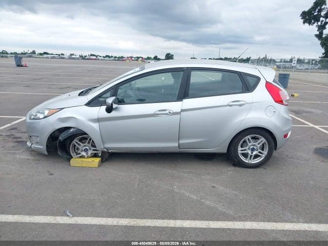 2017 FORD FIESTA SE 14
