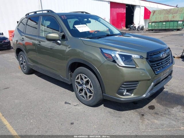 2022 SUBARU FORESTER PREMIUM