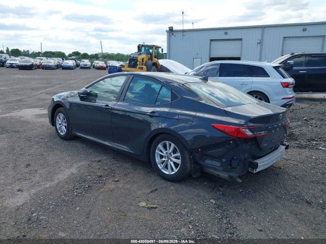 2025 TOYOTA CAMRY LE 3