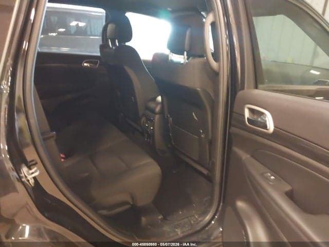 2021 JEEP GRAND CHEROKEE LAREDO E 4X4 8