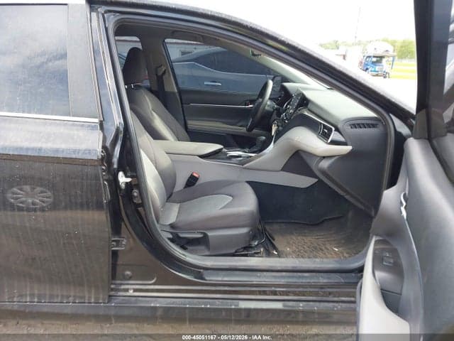 2022 TOYOTA CAMRY LE 5