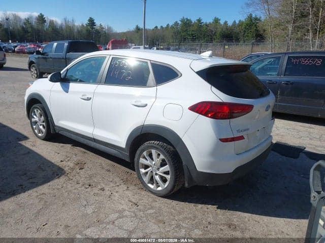 2020 HYUNDAI TUCSON SE 3