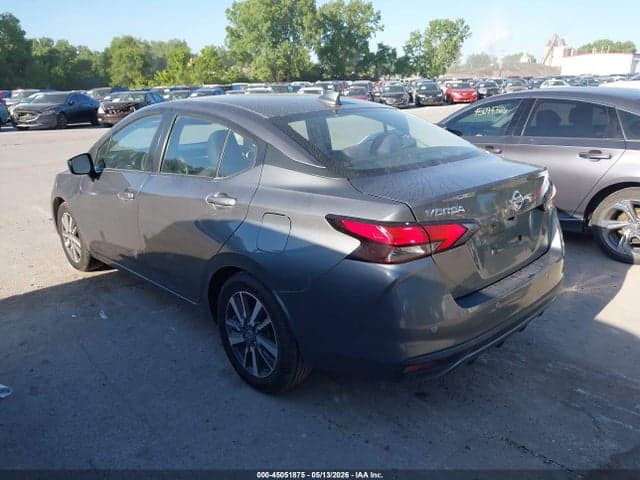 2021 NISSAN VERSA SV XTRONIC CVT 3
