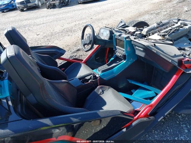 2022 POLARIS SLINGSHOT R 5
