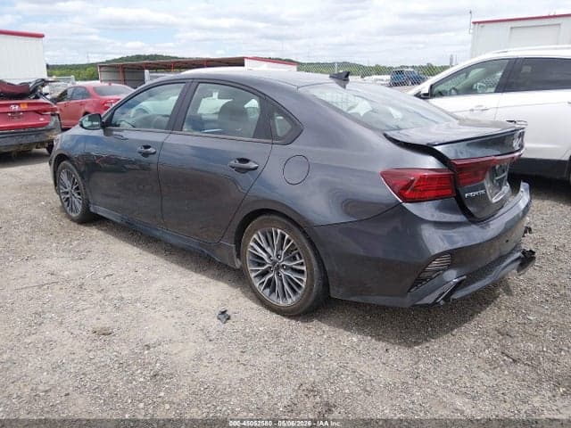 2024 KIA FORTE GT-LINE 3