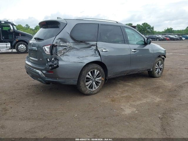 2019 NISSAN PATHFINDER SV 4