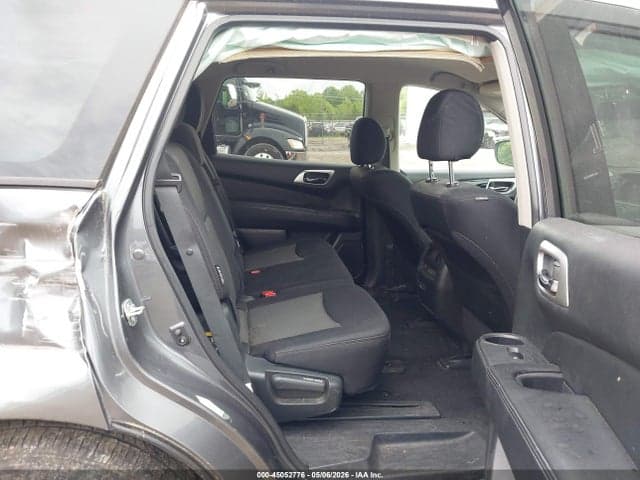 2019 NISSAN PATHFINDER SV 8